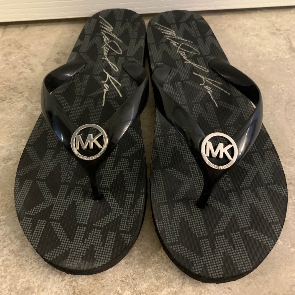 Michael Kors flip flops